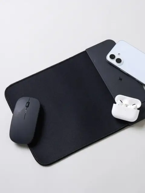 ワイヤレス充電マウスパッド：机の二つの役割をまとめる