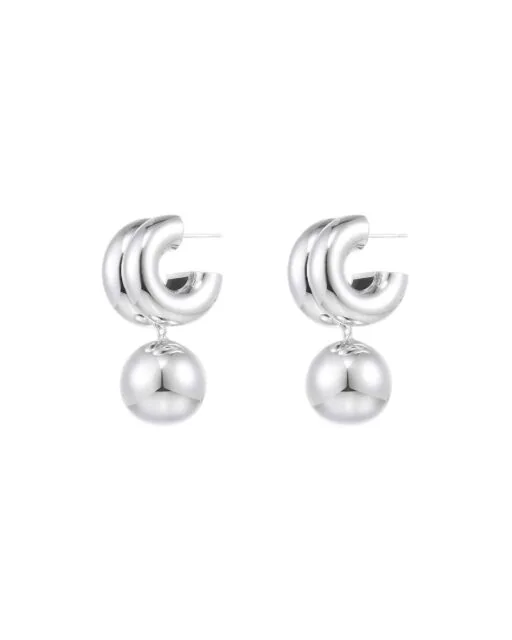 NUMBERING #5138 — 端正な服に大きなシルバーのアクセント